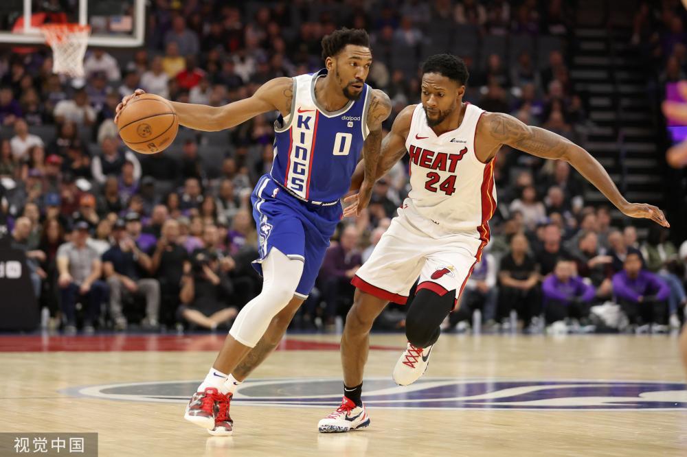 继续拆弹，记者：安东尼离开曼彻斯特，曼联工资单再减一员